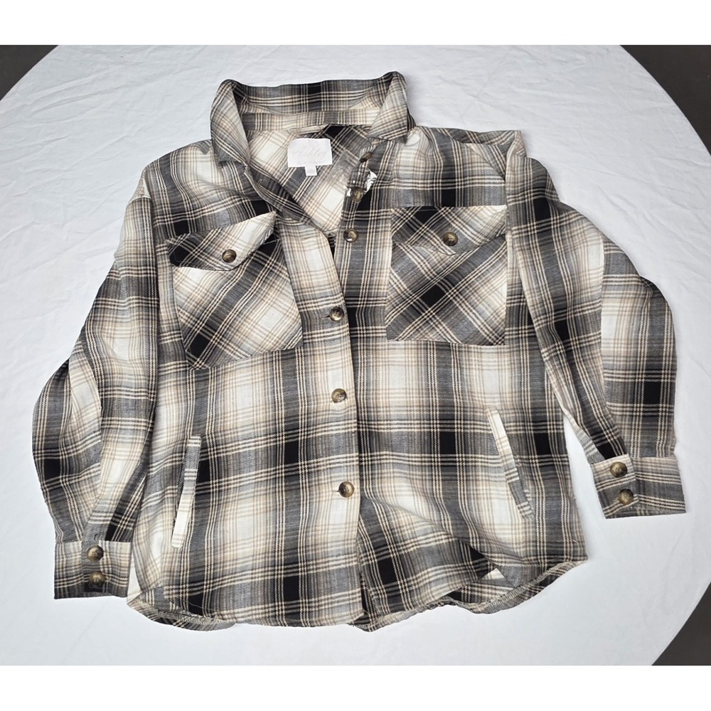 Ashley By 26 International Plaid‎ Button-up Shacket Size Large